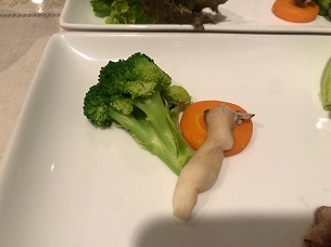 ローストビーフ焼肉風8付け合わせの野菜1.jpg