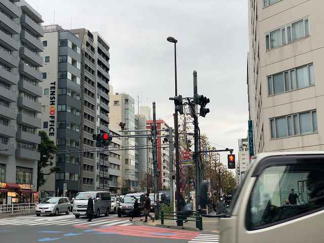 東新宿交差点.jpg